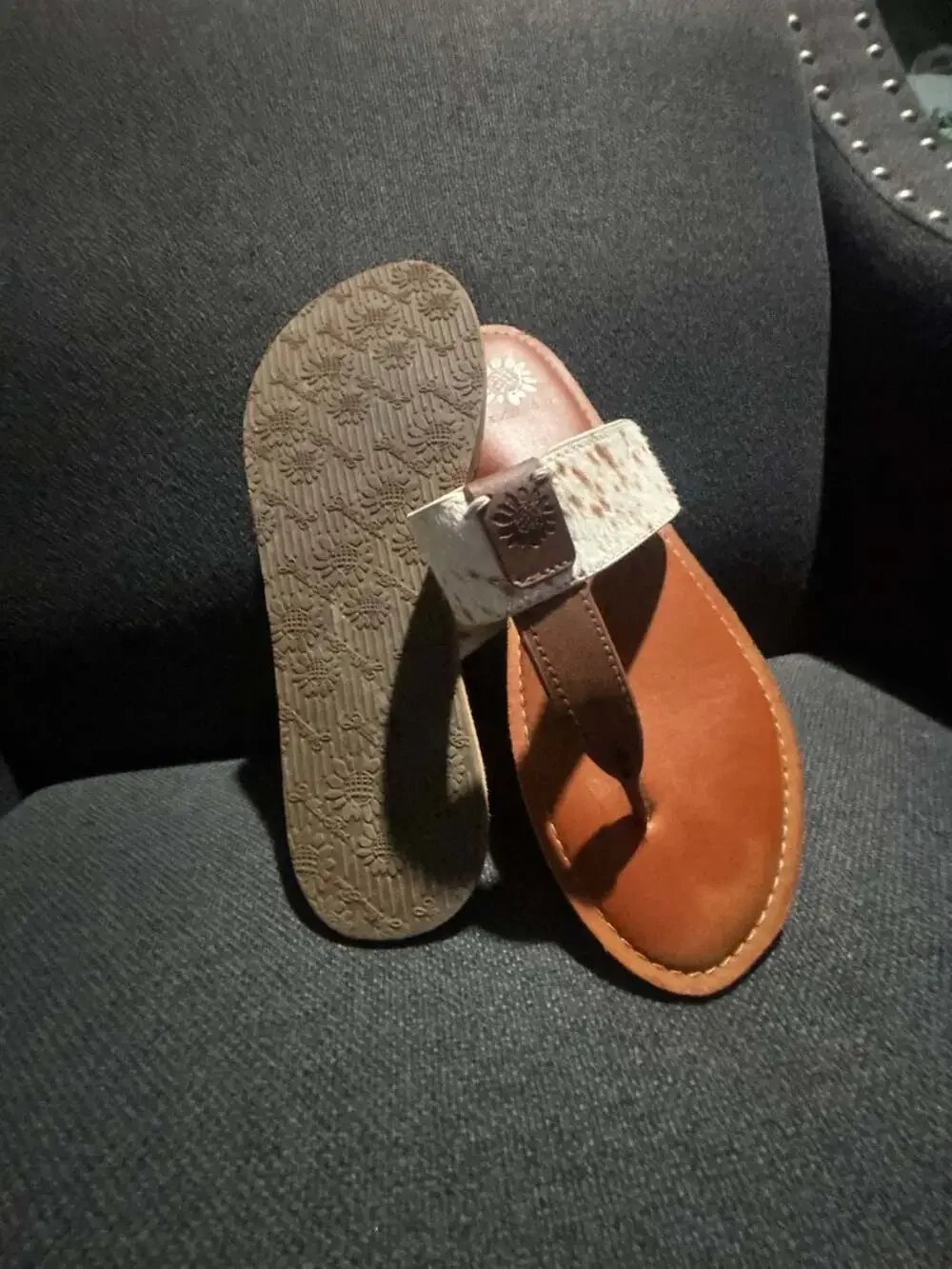 Yellow Box Dolorez Cow Hair Print Thong Sandals - Picture 4 of 4
